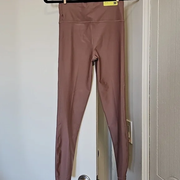 NWT All In Motion UPF 50+ Workout Set Light Brown XS - Picture 9 of 15